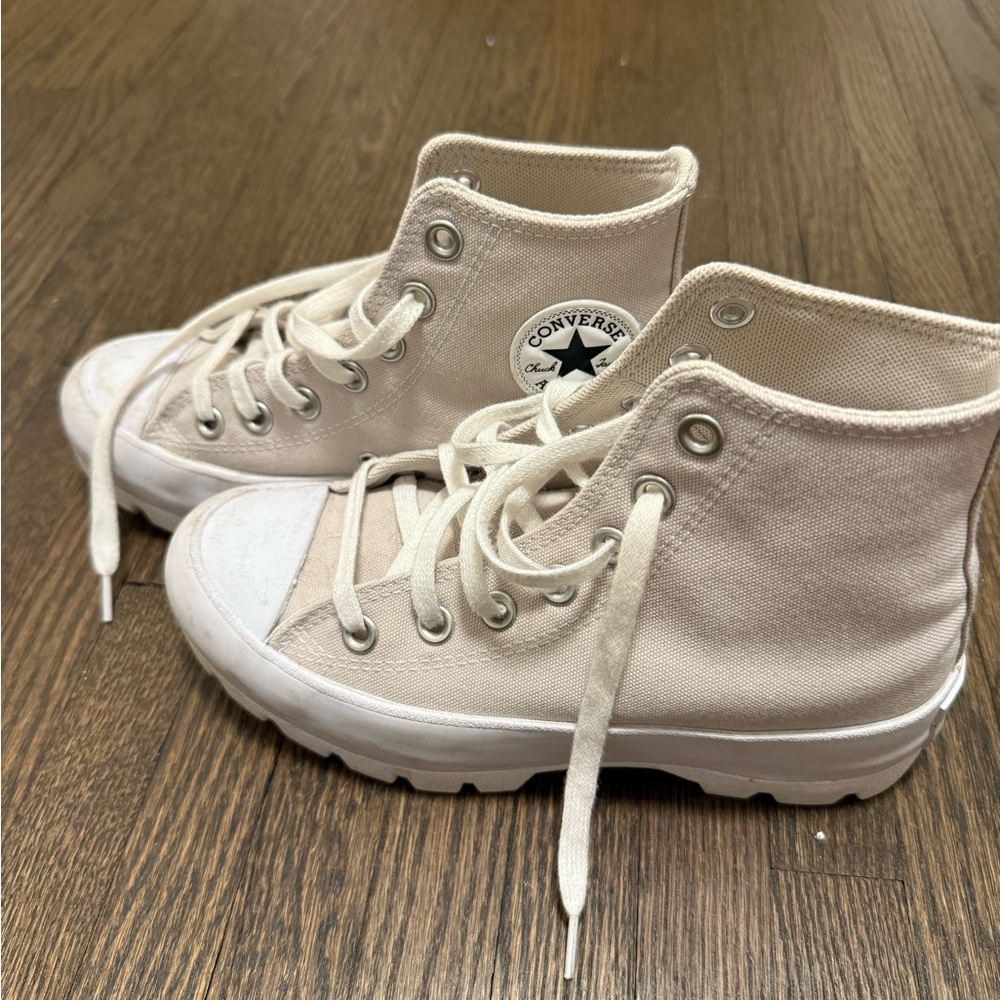 Converse Cream High-Top Sneakers Classic Canvas Design